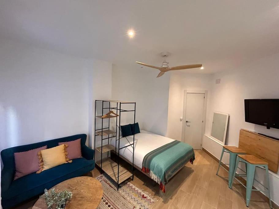 Ideal Studio In Cuatro Caminos - Guipuzcoa Madrid Buitenkant foto